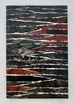 Sin t&iacute;tulo 24 &times;16 cm. Papel pintado con acr&iacute;lico, rasgado a mano y encolado s/lienzo. 2024