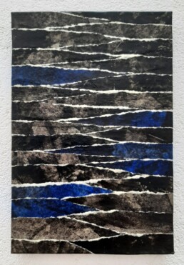 Sin t&iacute;tulo 24 &times;16 cm. Papel pintado con acr&iacute;lico, rasgado a mano y encolado s/lienzo. 2024